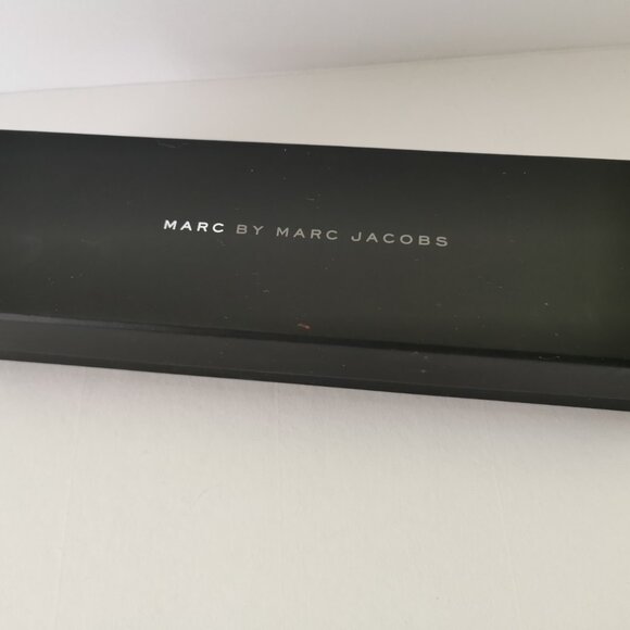 Marc by Marc Jacobs Limited Edition Black Crystal Watch - New & Boxed - Picture 14 of 15